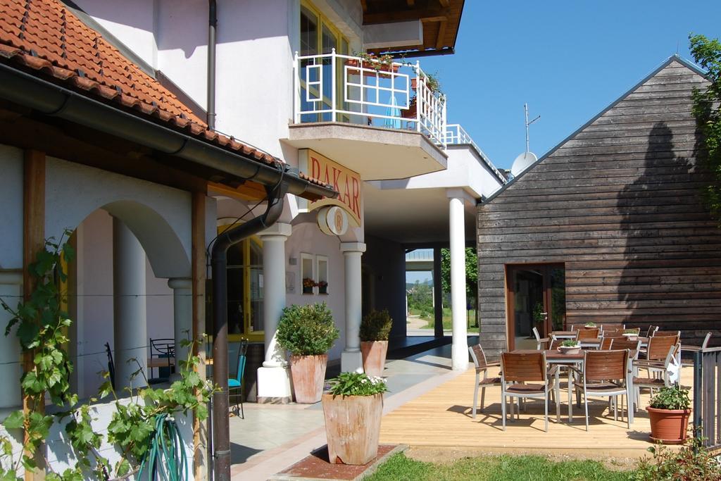 Hotel Rakar Trebnje Εξωτερικό φωτογραφία