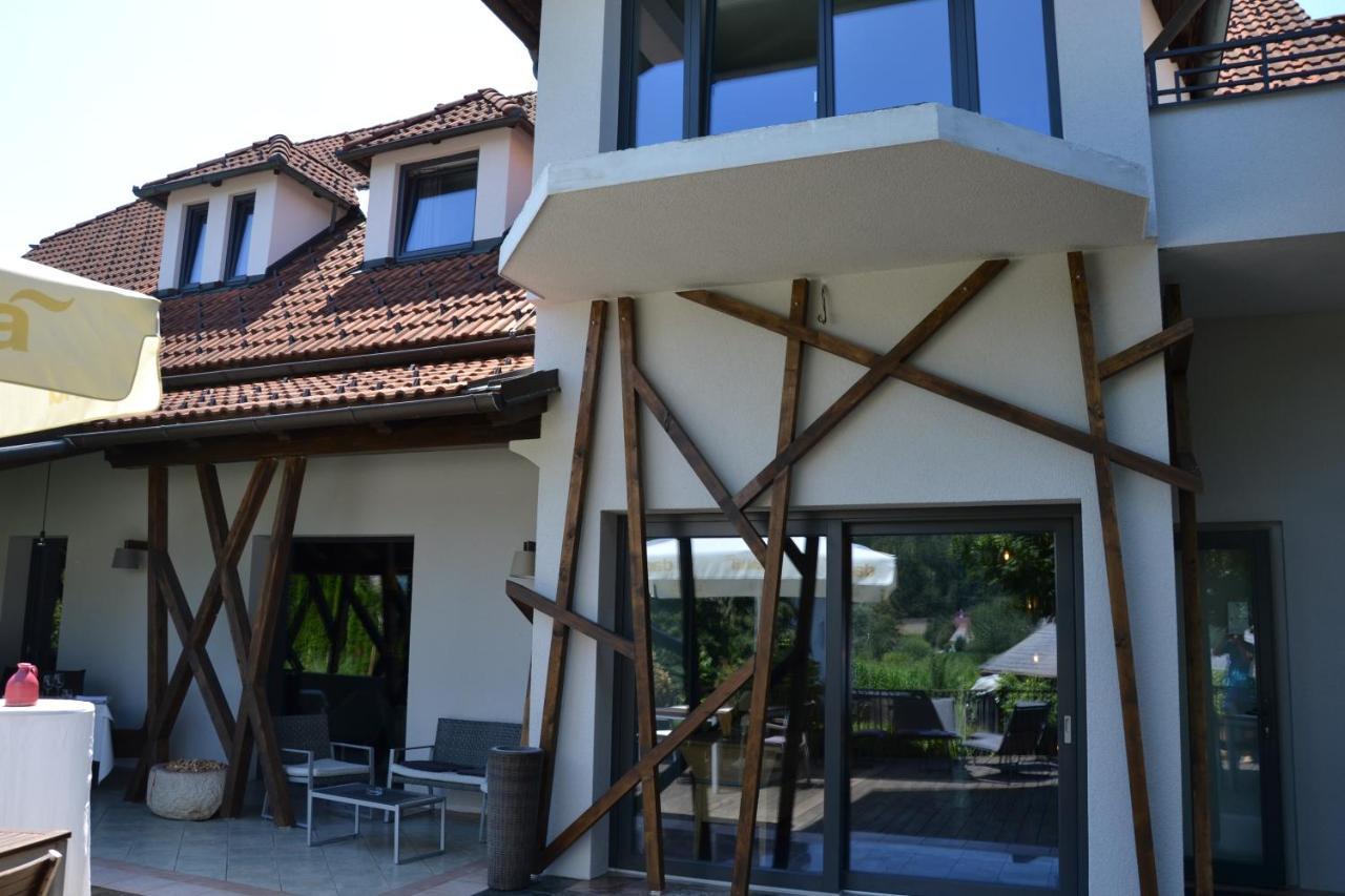 Hotel Rakar Trebnje Εξωτερικό φωτογραφία
